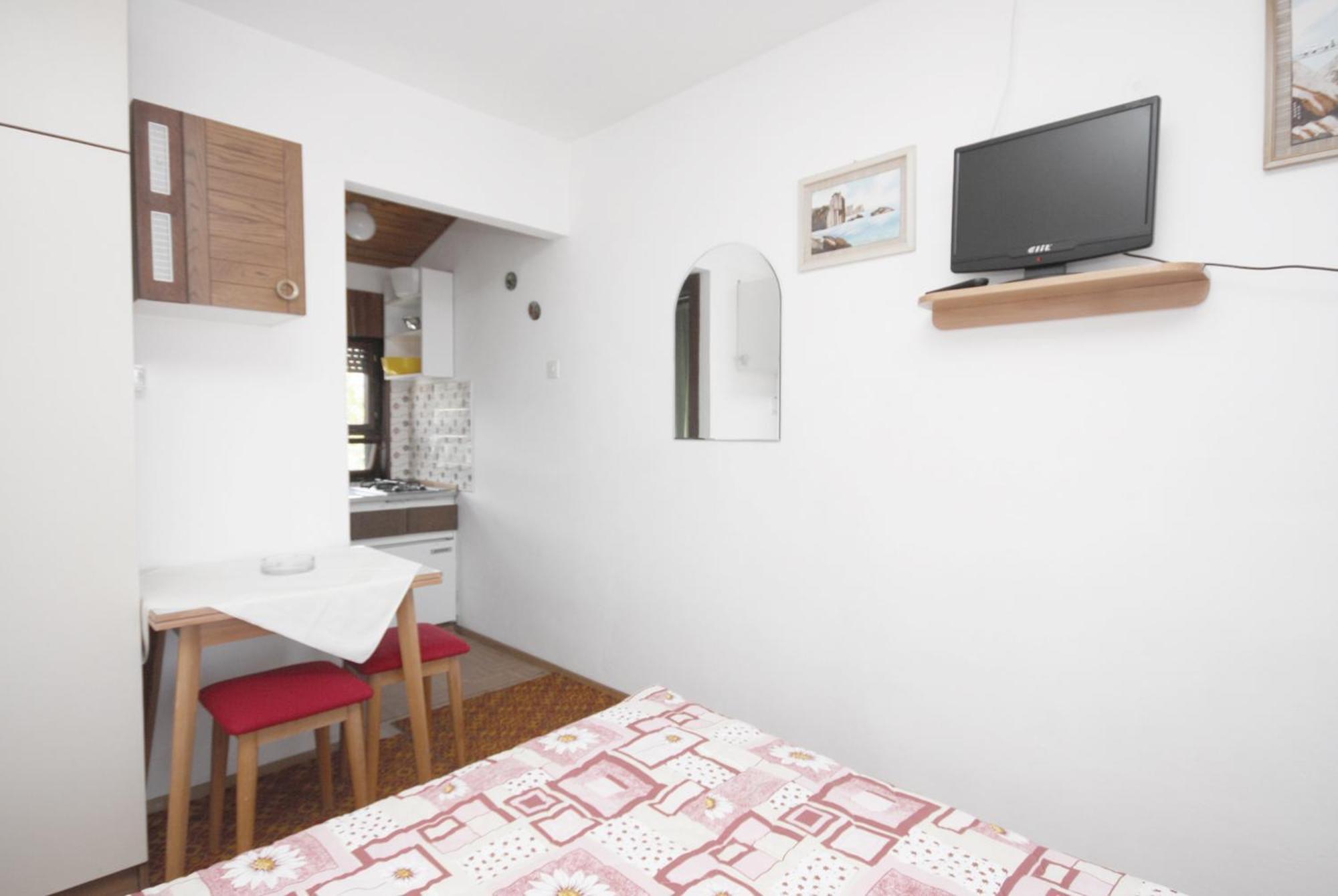 Apartments With A Parking Space Murter - 5103 Betina  Kamer foto
